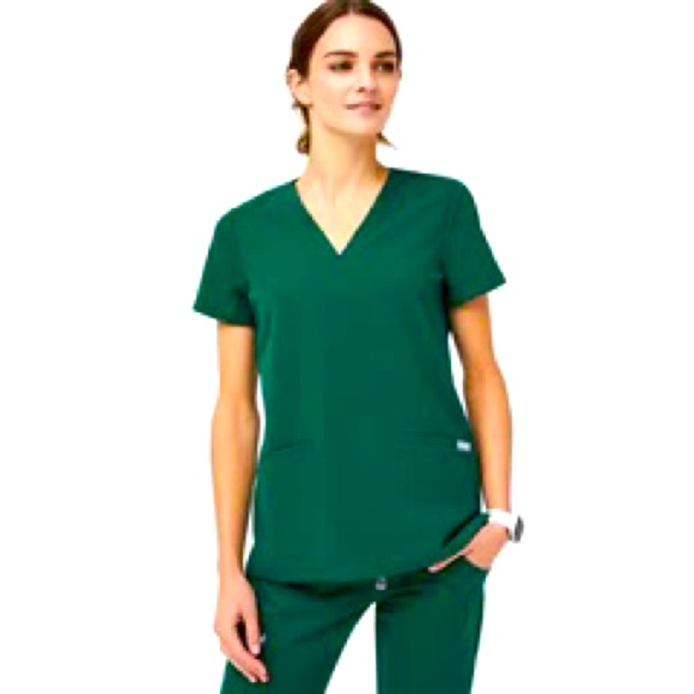 FiGS Hunter Green Top & Pants